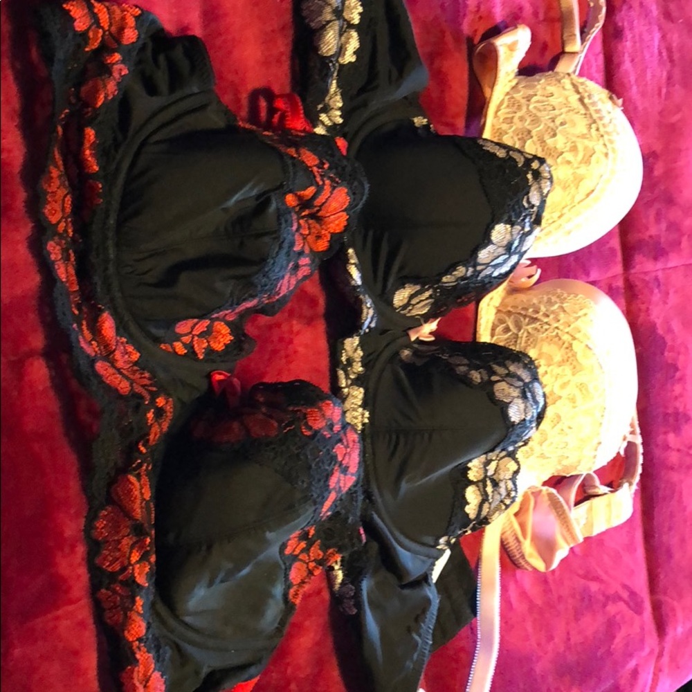 Adore Me bras.    Cleaning out the closet!
